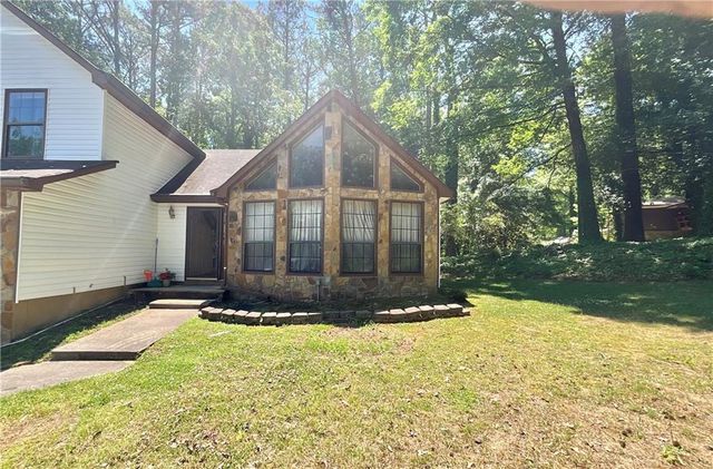1876 Beaver Court, Riverdale, GA 30296