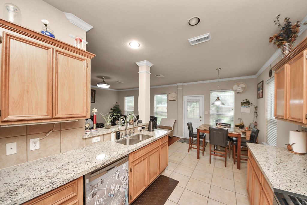 Image 22 of property listing at 20310 Port Bishop Lane, Richmond, TX 77407