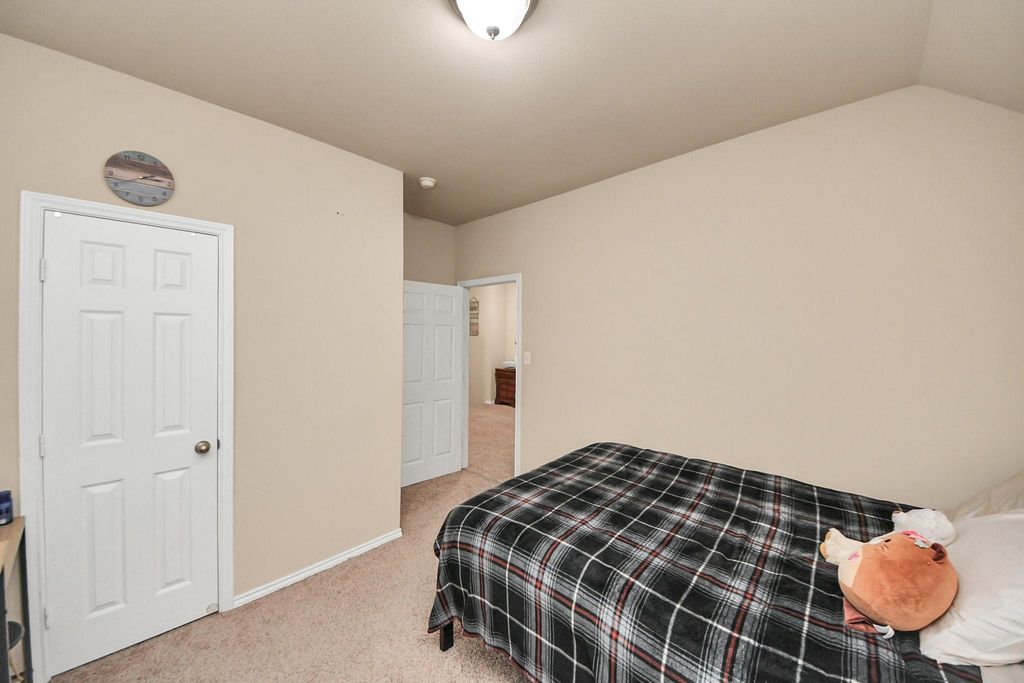 Image 31 of property listing at 20310 Port Bishop Lane, Richmond, TX 77407