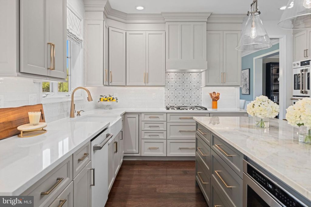 2 BURKE CIR, DOYLESTOWN, PA 18901 — photo 5