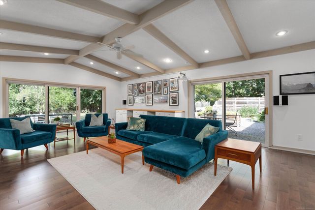 32205 Eastlady Drive, Beverly Hills, MI 48025