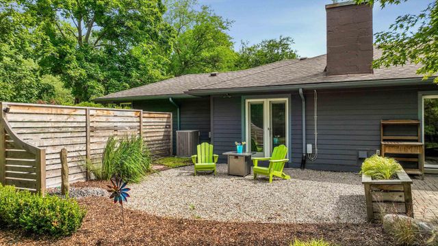 32205 Eastlady Drive, Beverly Hills, MI 48025