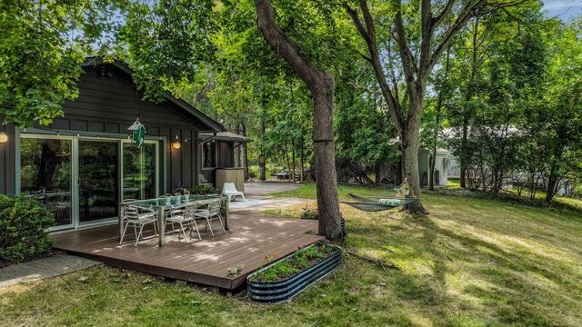 32205 Eastlady Drive, Beverly Hills, MI 48025