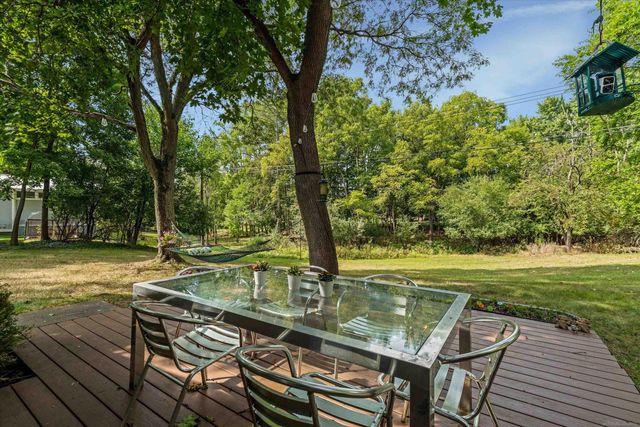 32205 Eastlady Drive, Beverly Hills, MI 48025