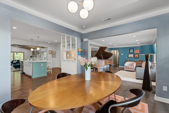 32205 Eastlady Drive, Beverly Hills, MI 48025