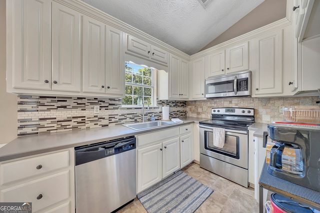 13 Oak Grove Lane NW, Adairsville, GA 30103