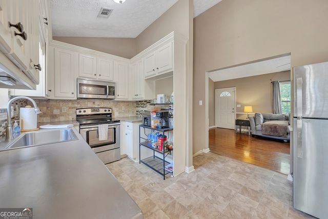 13 Oak Grove Lane NW, Adairsville, GA 30103