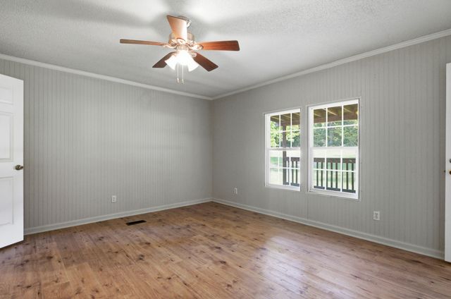1205 County Line Road, Troup, TX 75789
