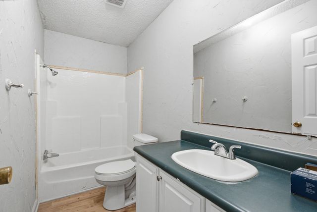 1205 County Line Road, Troup, TX 75789