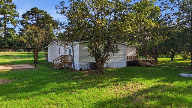 1205 County Line Road, Troup, TX 75789