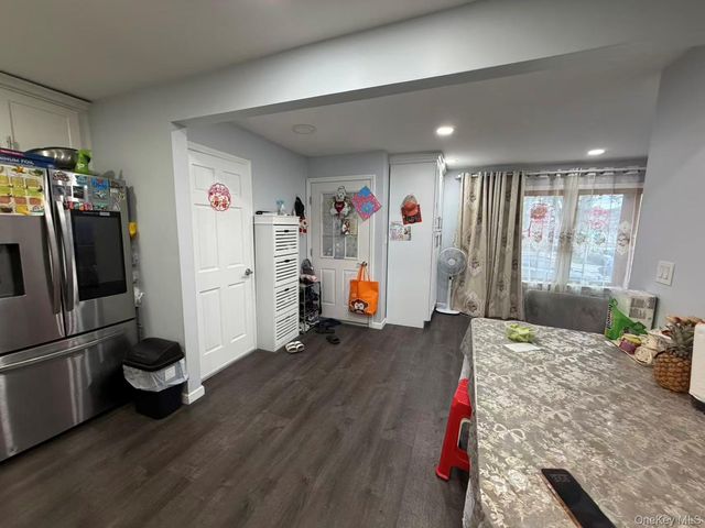 1101 128th Street, College Point, NY 11356