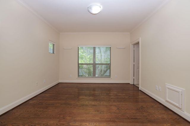 6838 Staffordshire Boulevard, Houston, TX 77030