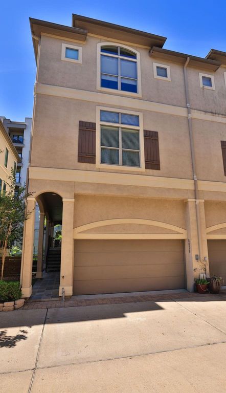 6838 Staffordshire Boulevard, Houston, TX 77030