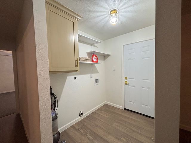 409 NE 6th St, Andrews, TX 79714