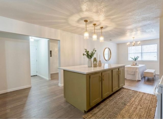 409 NE 6th St, Andrews, TX 79714