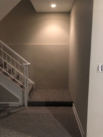 2215 W MONROE Street 1, Chicago, IL 60612