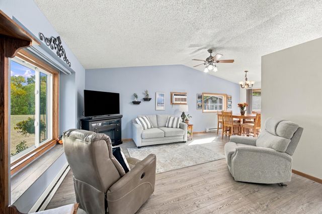 3723 10th Street N, Fargo, ND 58102