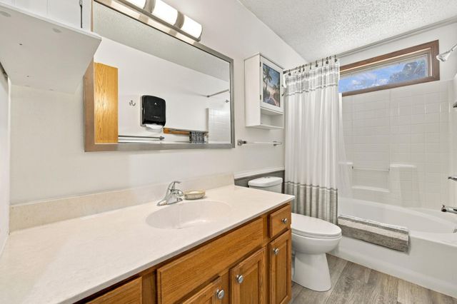 3723 10th Street N, Fargo, ND 58102