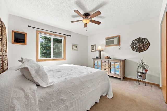 3723 10th Street N, Fargo, ND 58102