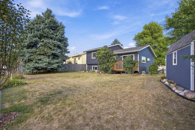 3723 10th Street N, Fargo, ND 58102