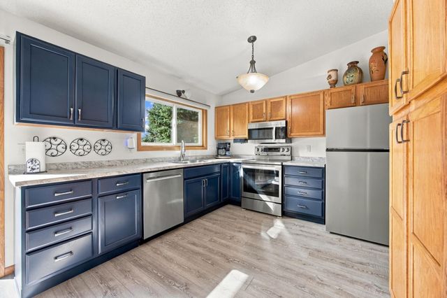 3723 10th Street N, Fargo, ND 58102