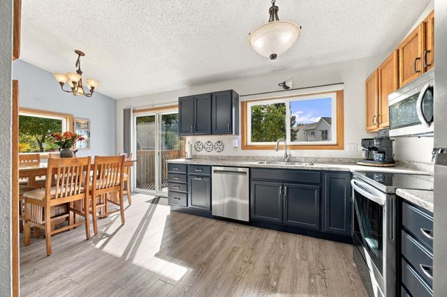 3723 10th Street N, Fargo, ND 58102