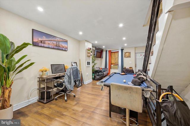 2525 W STERNER ST, Philadelphia, PA 19132
