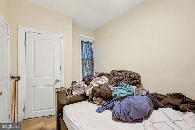 2525 W STERNER ST, Philadelphia, PA 19132