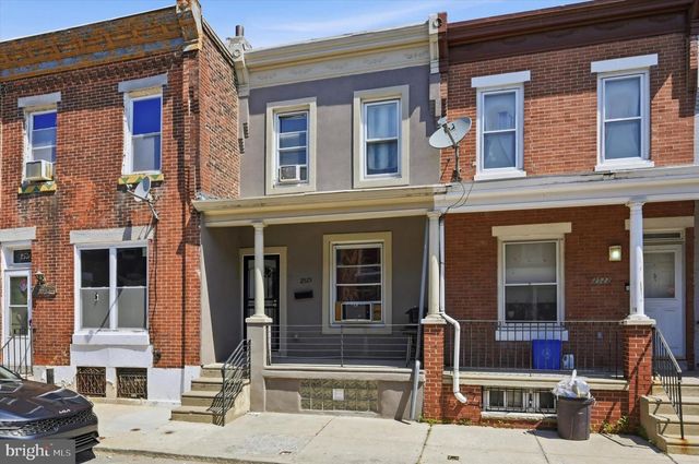 2525 W STERNER ST, Philadelphia, PA 19132