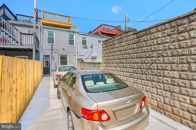 109 S CLINTON ST, Baltimore, MD 21224