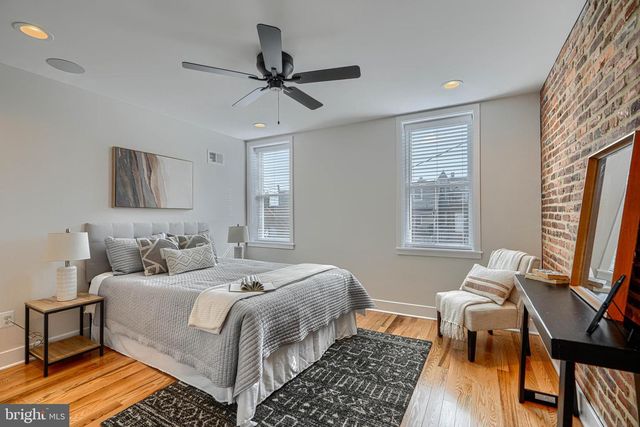 109 S CLINTON ST, Baltimore, MD 21224
