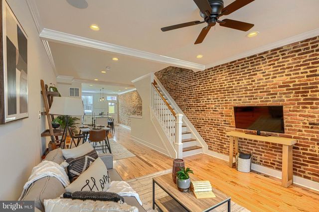 109 S CLINTON ST, Baltimore, MD 21224
