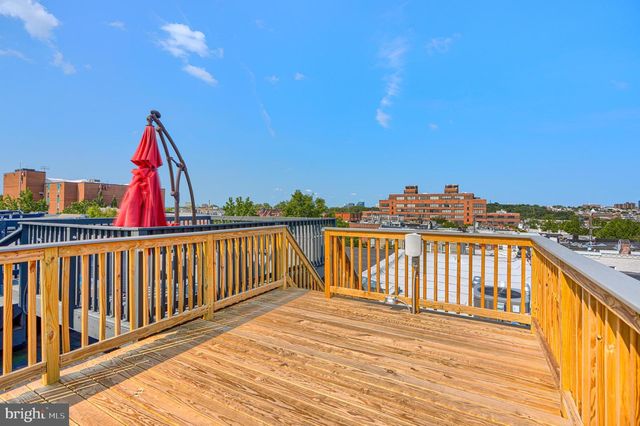 109 S CLINTON ST, Baltimore, MD 21224