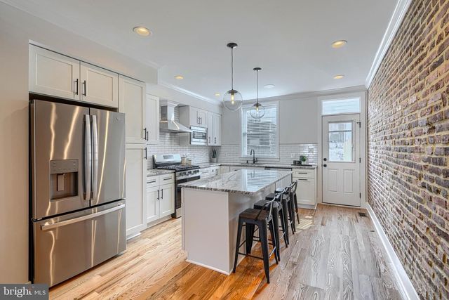 109 S CLINTON ST, Baltimore, MD 21224