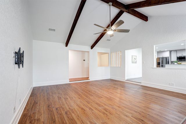 9928 Edmund Drive, Benbrook, TX 76126