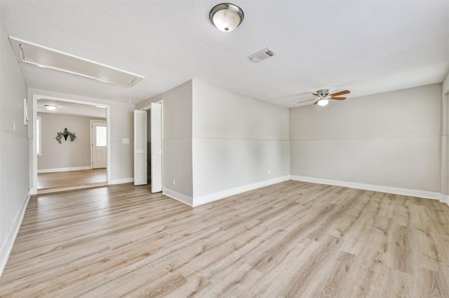 1217 Esther Street, Kemah, TX 77565