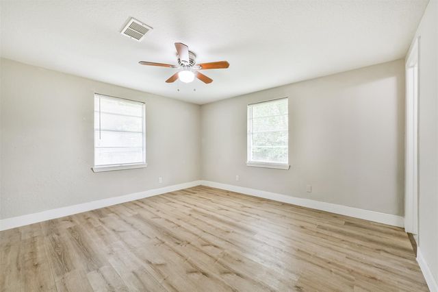 1217 Esther Street, Kemah, TX 77565