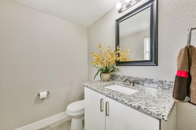 1217 Esther Street, Kemah, TX 77565