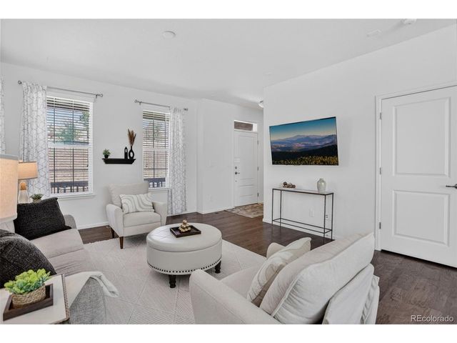 14791 E Poundstone Dr, Aurora, CO 80015
