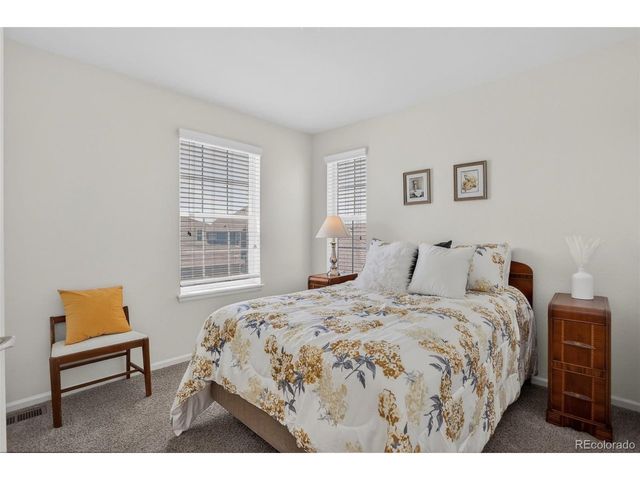 14791 E Poundstone Dr, Aurora, CO 80015