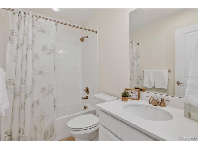 14791 E Poundstone Dr, Aurora, CO 80015