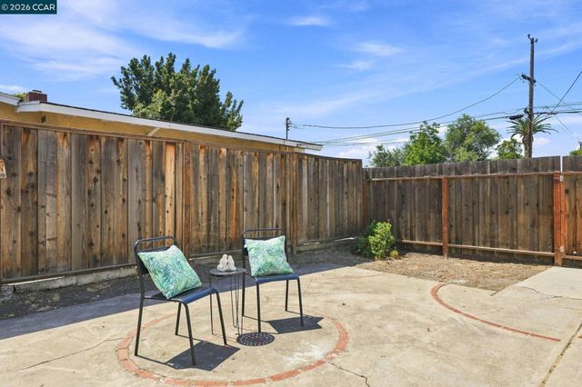 2710 Broadmoor Ave, Concord, CA 94520