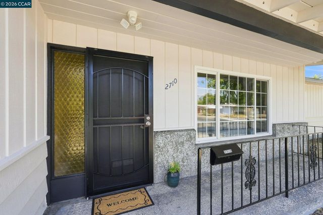 2710 Broadmoor Ave, Concord, CA 94520