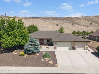 4709 Sharp Shooter Way, Prescott, AZ 86301