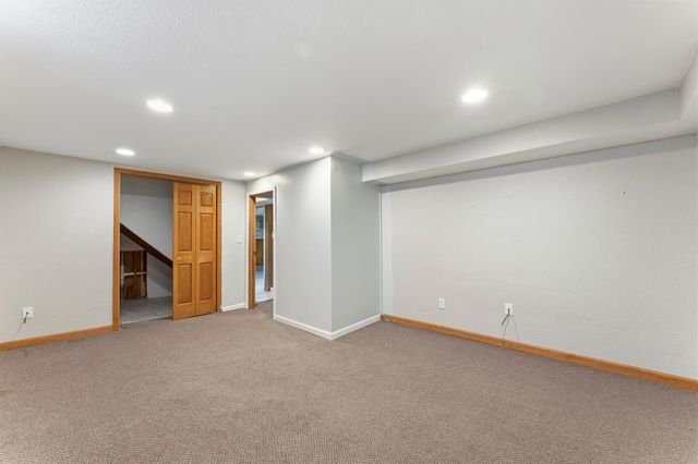 1640 1st Avenue NE, Rochester, MN 55906