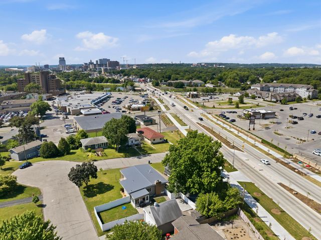 1640 1st Avenue NE, Rochester, MN 55906