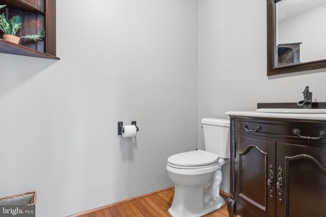 1065 MULLICA HILL RD, Mullica Hill, NJ 08062