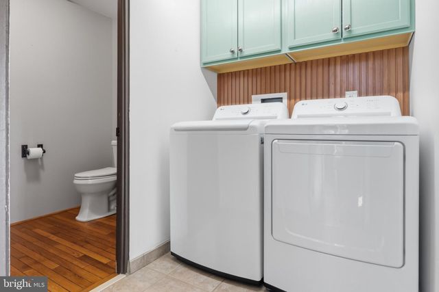 1065 MULLICA HILL RD, Mullica Hill, NJ 08062