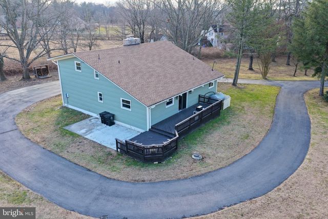 1065 MULLICA HILL RD, Mullica Hill, NJ 08062