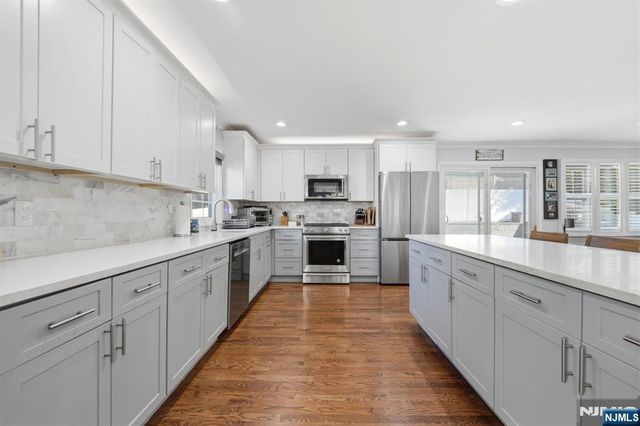 44 Alpine Place, Kearny, NJ 07032